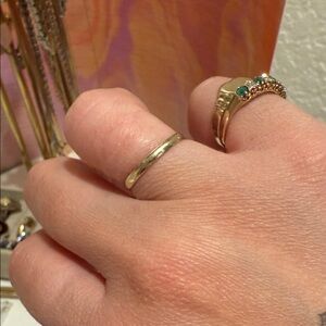 Solid 10k gold stacking band Sz 6